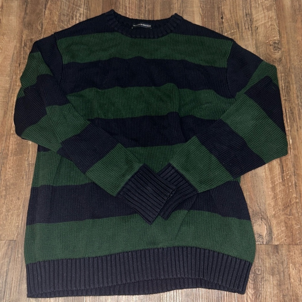 Brandy Melville Sweater